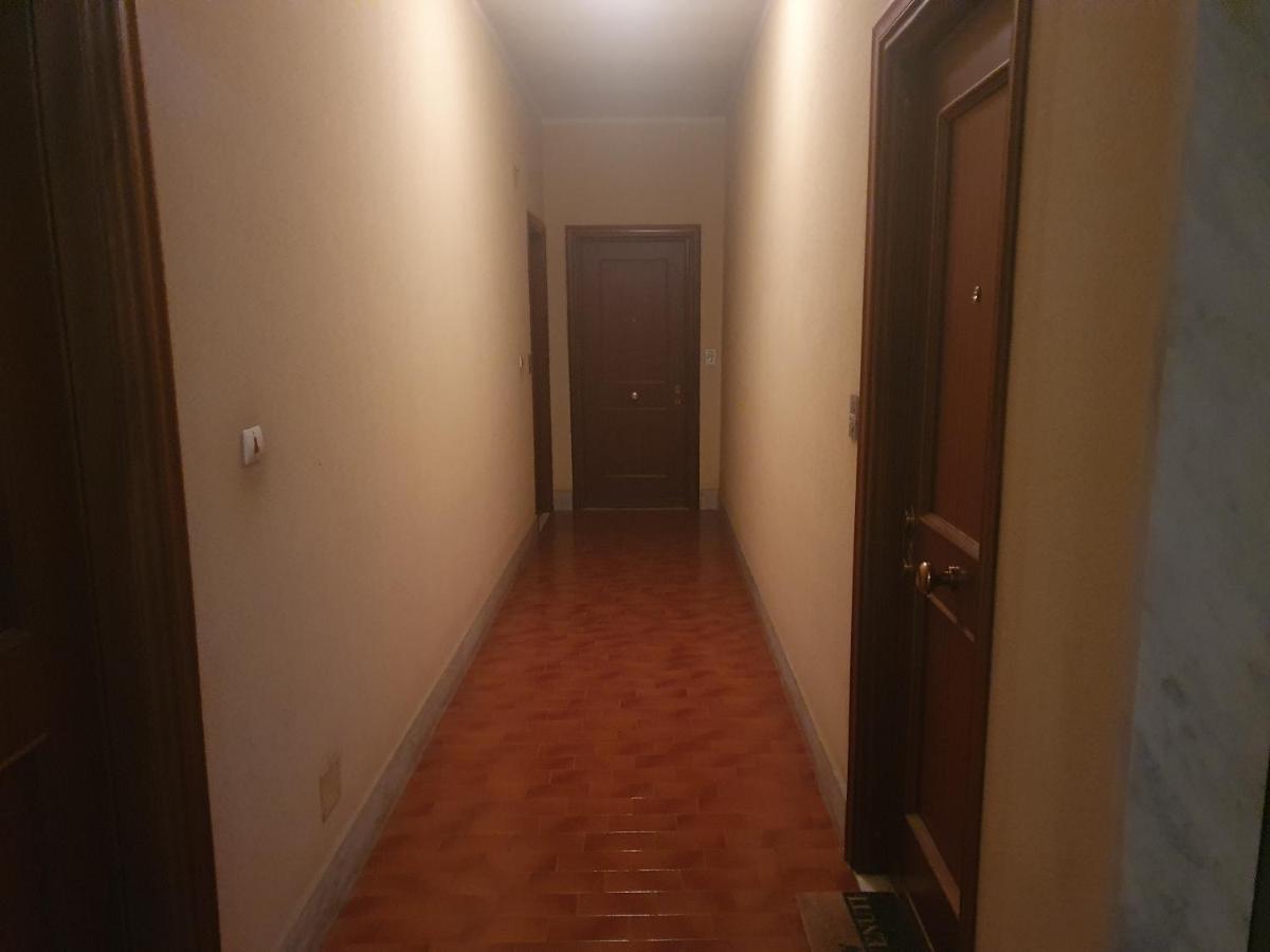 Rapallo Close To Golf Executive With Balcony Eksteriør billede